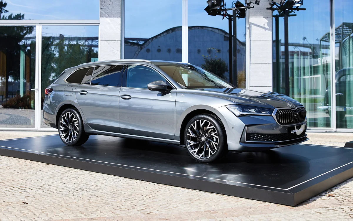 Škoda Superb Combi